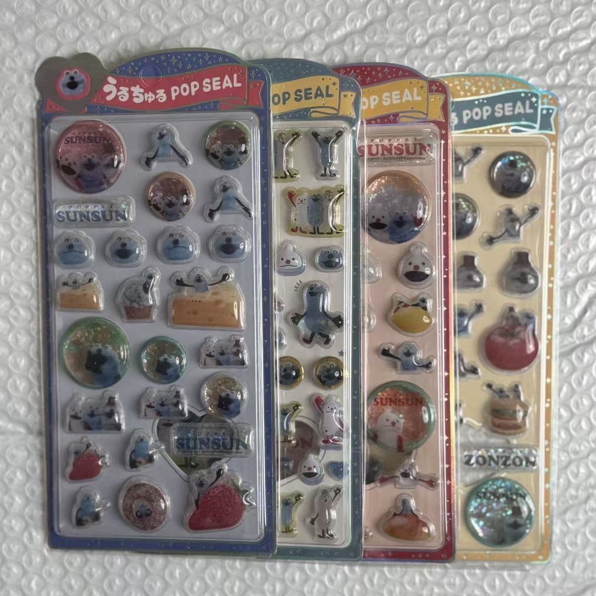 4 個漫画レトロ食品スタイル 3D レリーフゼリー透明ステッ - Food Grocery Snacks のレビューと価格