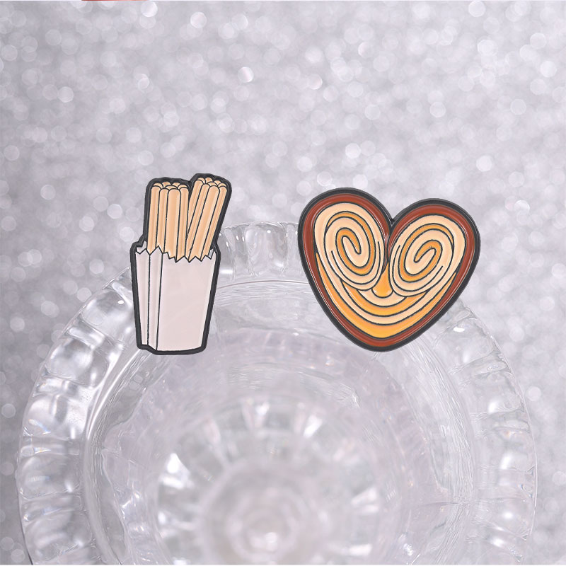 スペイン料理エナメルピンおいしいスナックチュロパルメラスイー - Food Snacks Gifts のレビューと価格