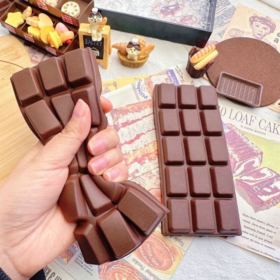 スクイーズチョコレート型おもちゃ、PU製ソフトスローリバウン - Food Grocery Snacks のレビューと価格