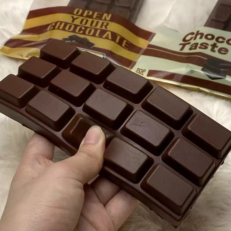 ソフトチョコレートスクイーズ玩具、ゆっくり戻るスクイーズ、抗 - Junk Food Snacks のレビューと価格